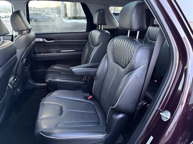 Used 2023 Hyundai Palisade Limited image 12