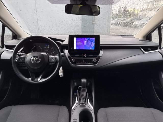 Used 2024 Toyota Corolla LE FWD image 7