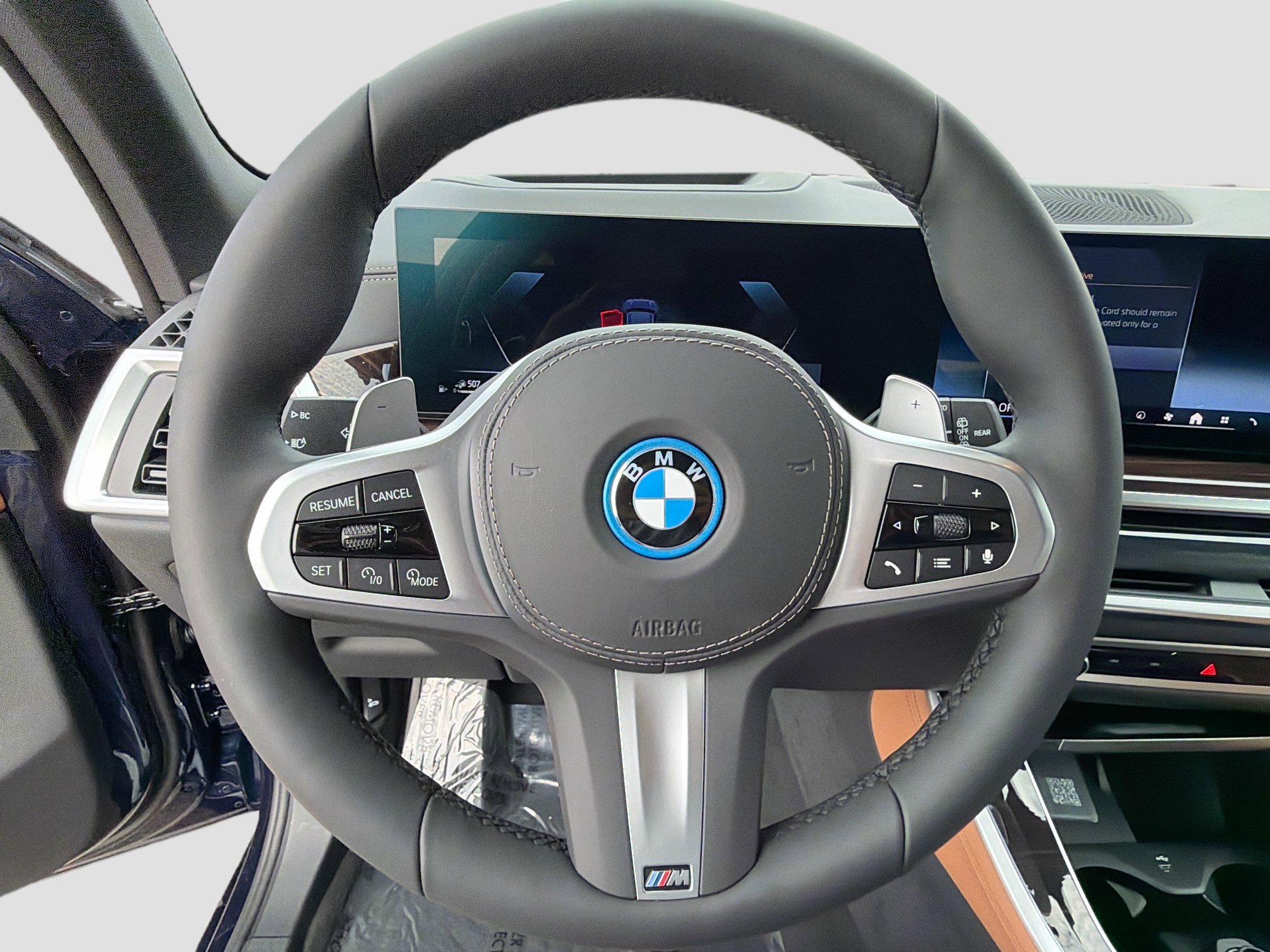 New 2026 BMW X5 xDrive50e image 39