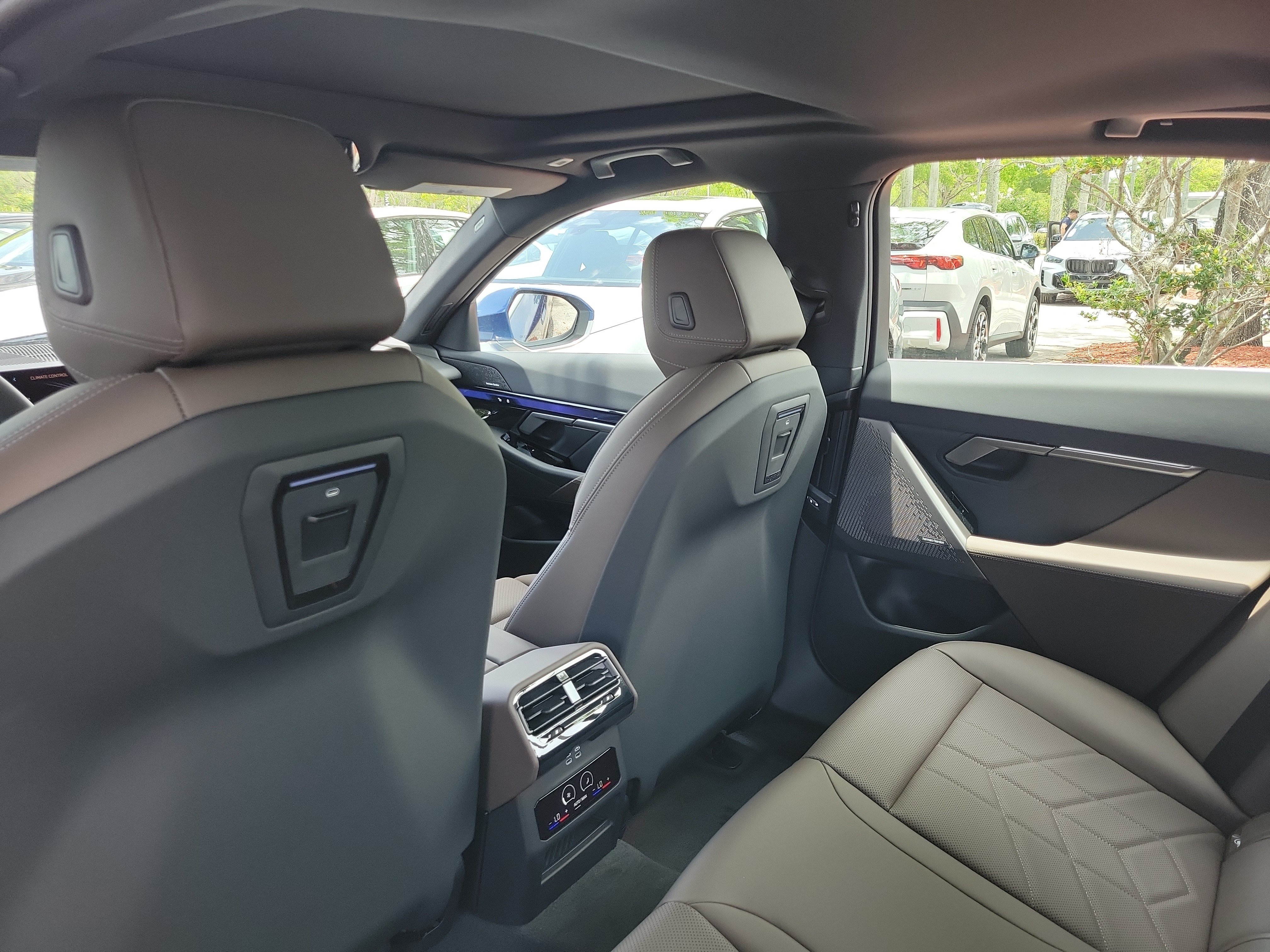 New 2027 BMW 530i w/ Premium Package RWD image 13