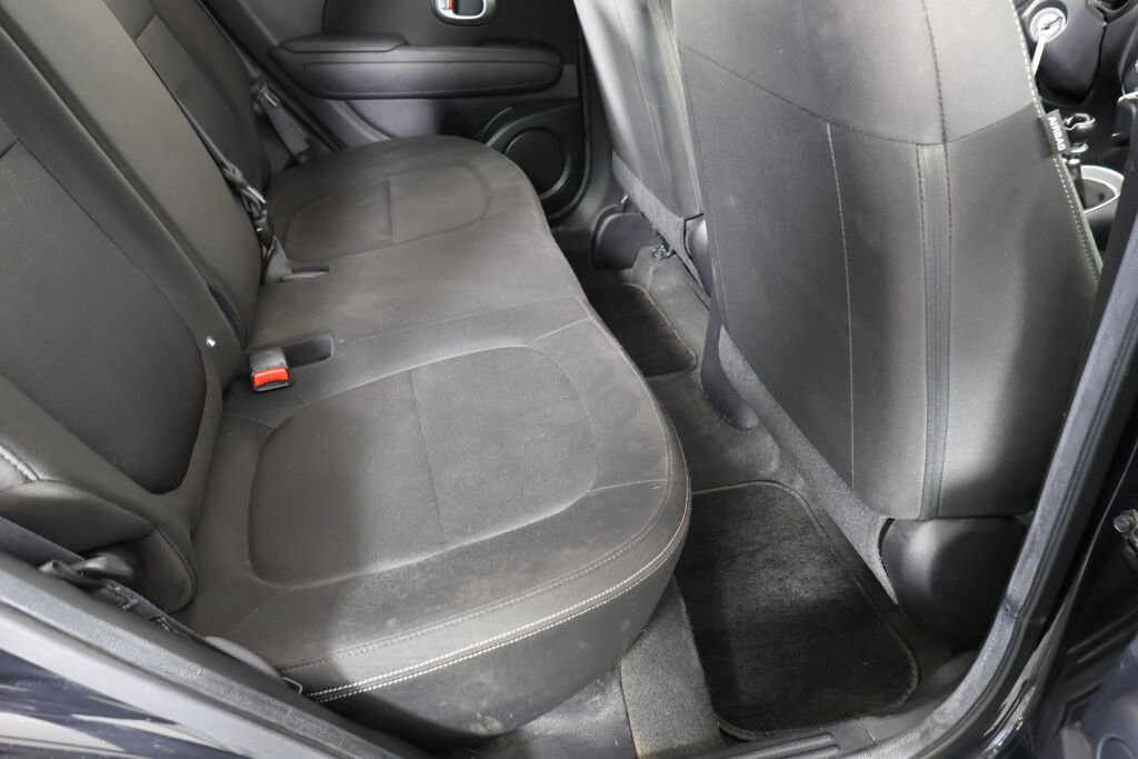 Used 2016 Kia Soul Base image 22