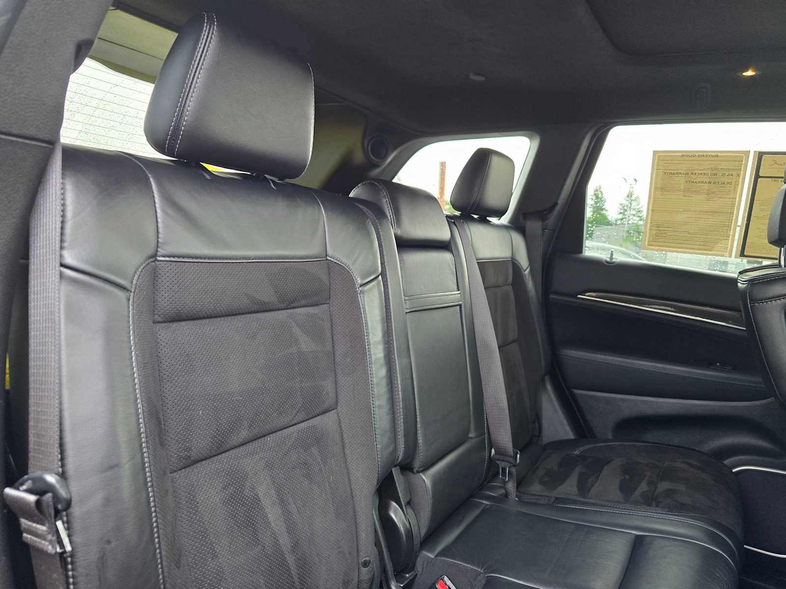 Used 2019 Jeep Grand Cherokee SRT image 13