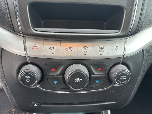 Used 2018 Dodge Journey SE w/ Connectivity Group image 29