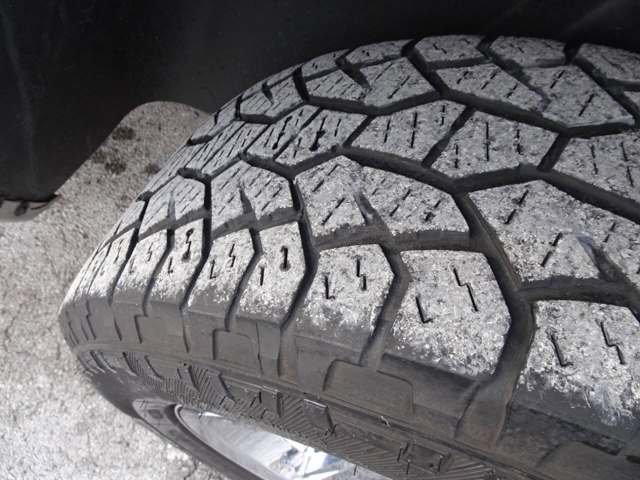 Used 2017 RAM 1500 Express image 13