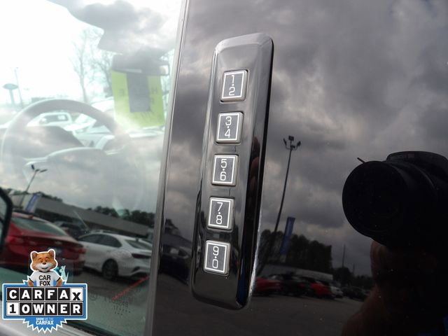 Used 2018 Ford F150 Lariat image 18