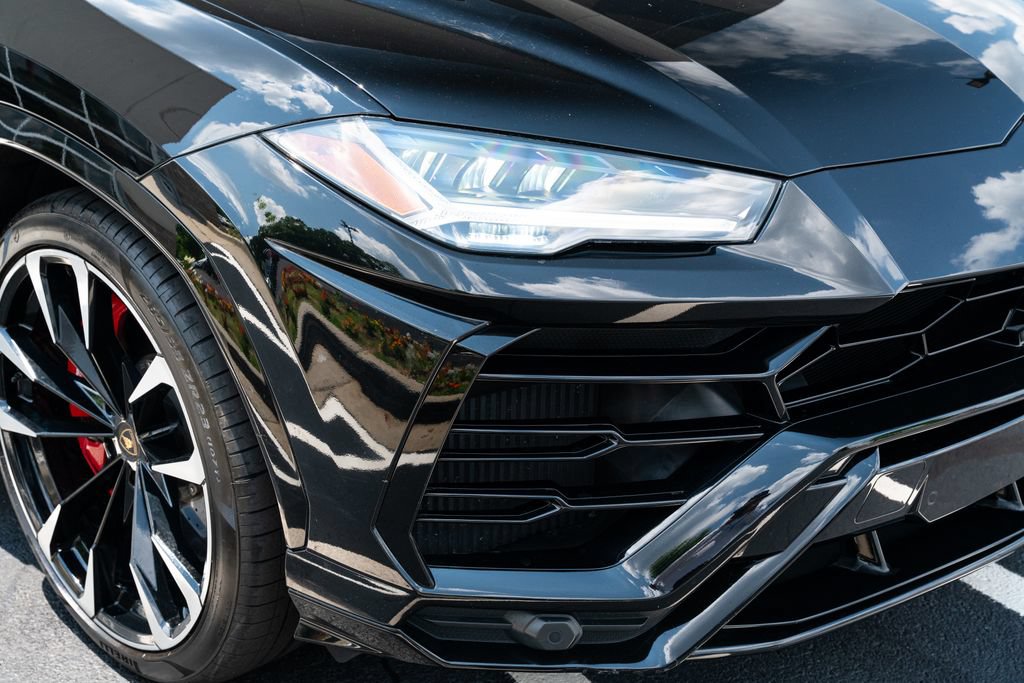 Used 2021 Lamborghini Urus AWD/4WD image 7