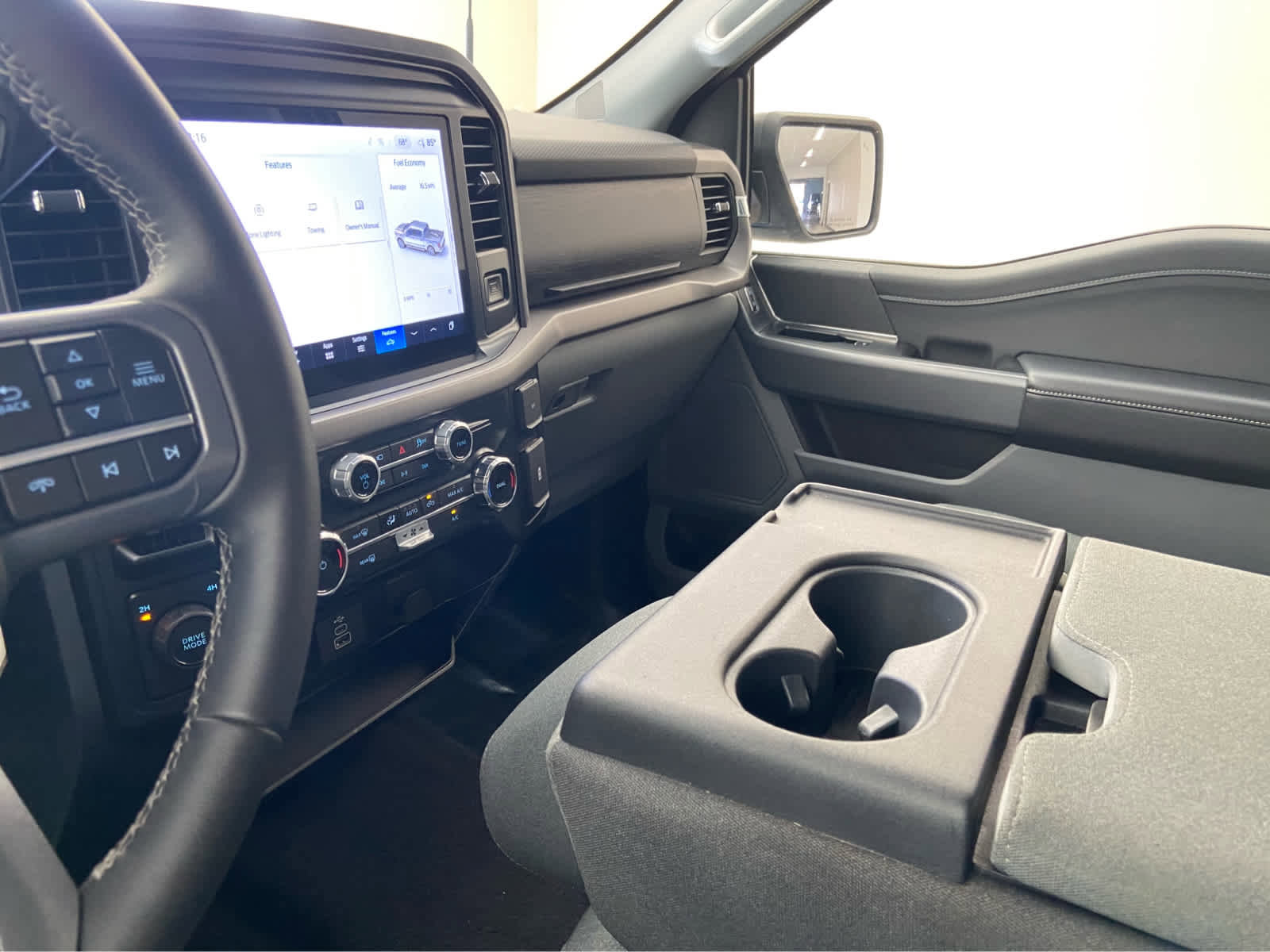 Used 2025 Ford F150 XLT w/ Equipment Group 301A Standard image 33