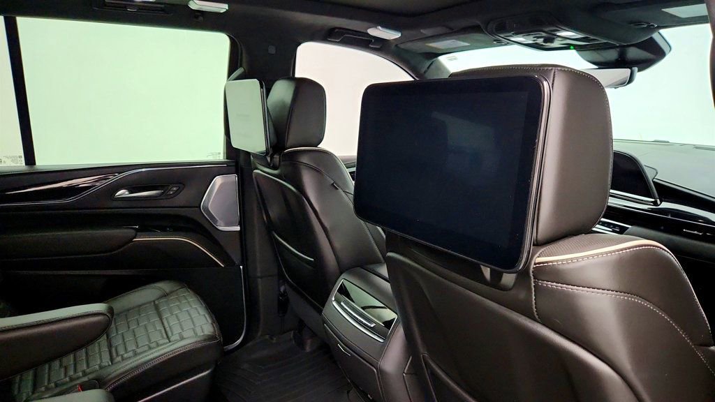 Used 2023 Cadillac Escalade V image 25