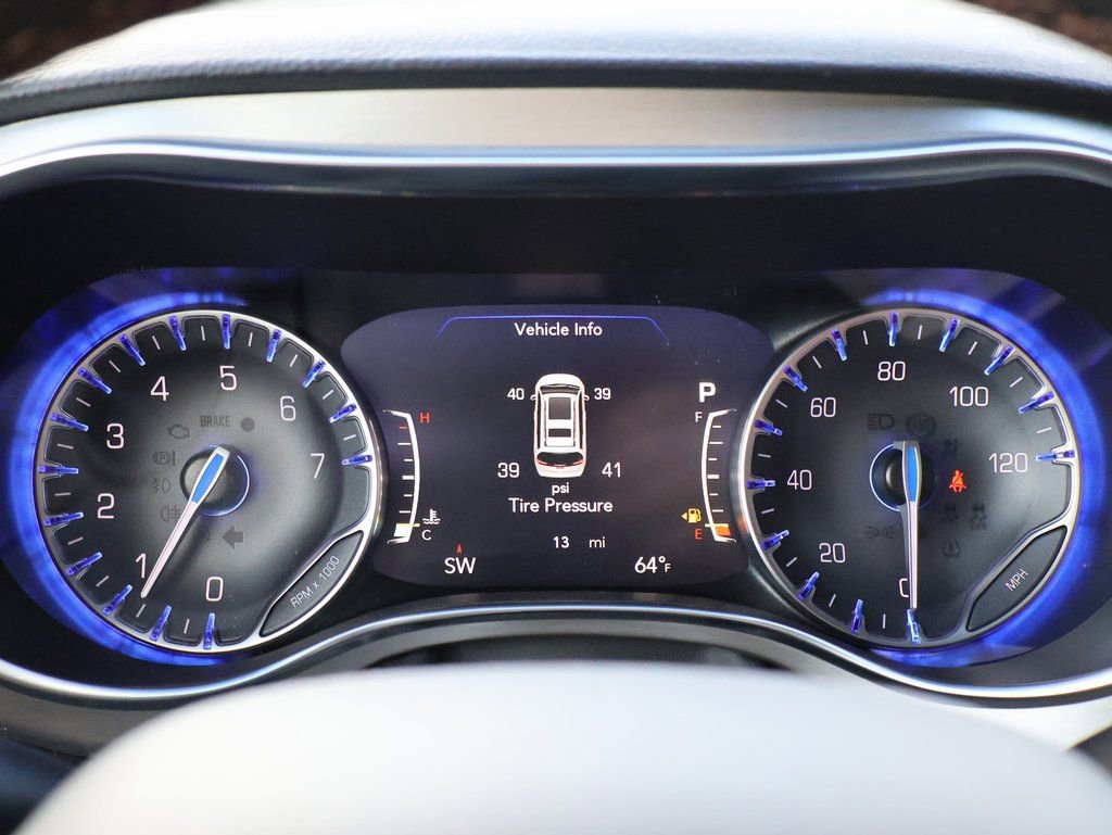 New 2026 Chrysler Pacifica Pinnacle image 29