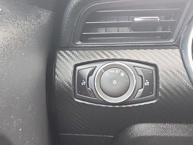 Used 2023 Ford Mustang Convertible RWD image 17