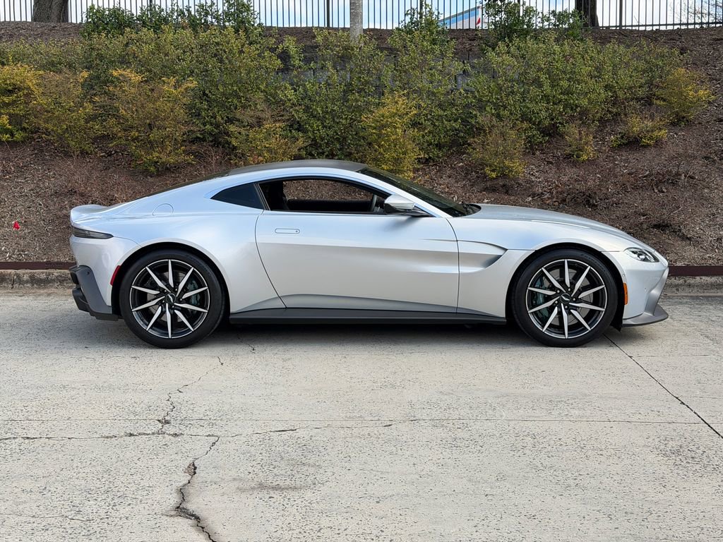 Used 2020 Aston Martin V8 Vantage Coupe image 13