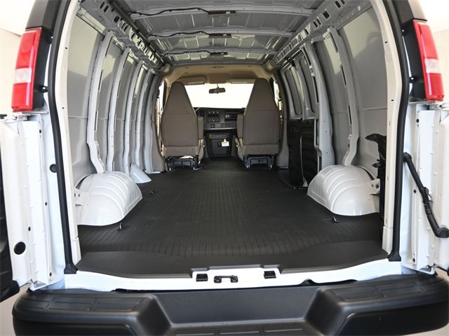 New 2025 Chevrolet Express 2500 w/ Driver Convenience Package image 10