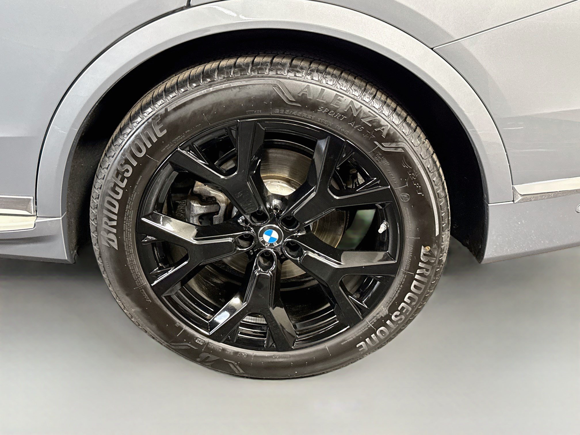 Used 2026 BMW X7 xDrive40i AWD/4WD image 37