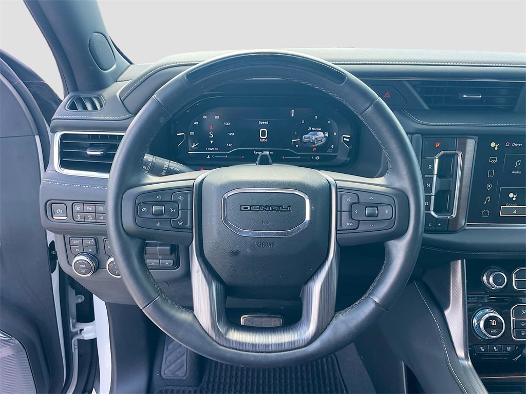 Used 2023 GMC Yukon XL Denali Ultimate image 14