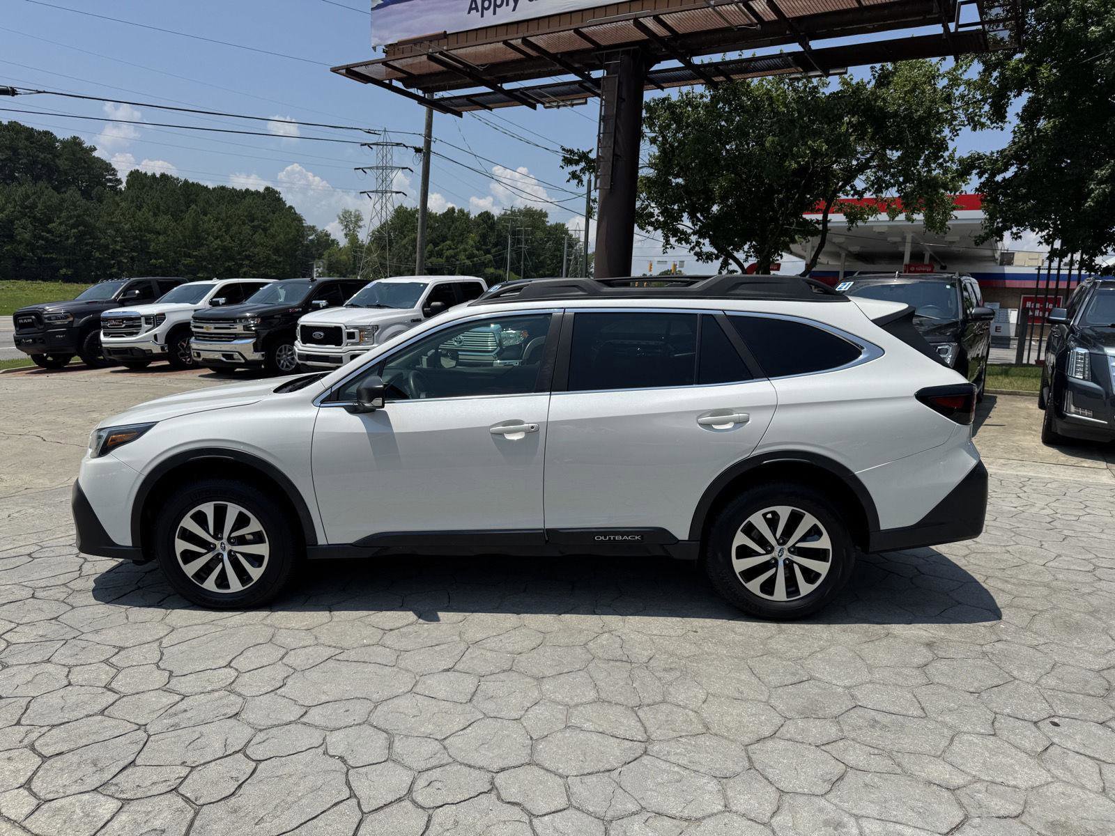 Used 2021 Subaru Outback image 9