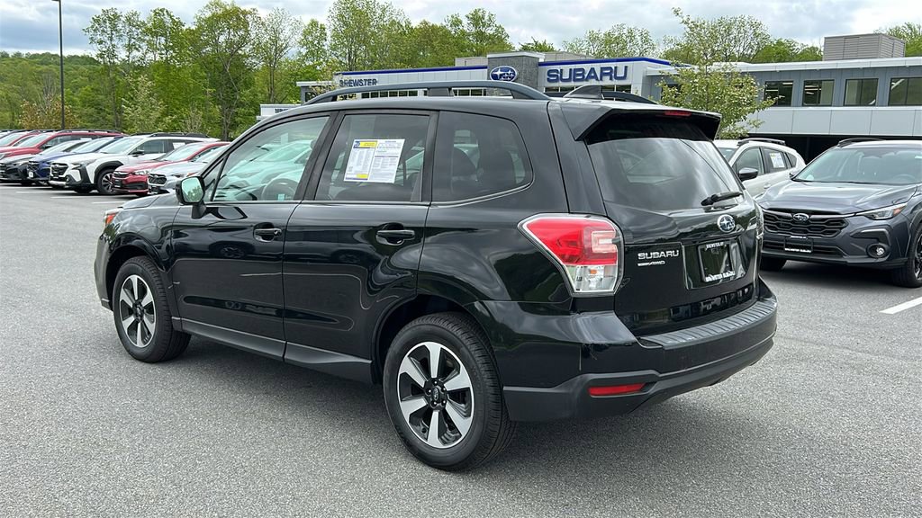 Used 2018 Subaru Forester 2.5i Premium w/ All-Weather Package AWD/4WD image 6