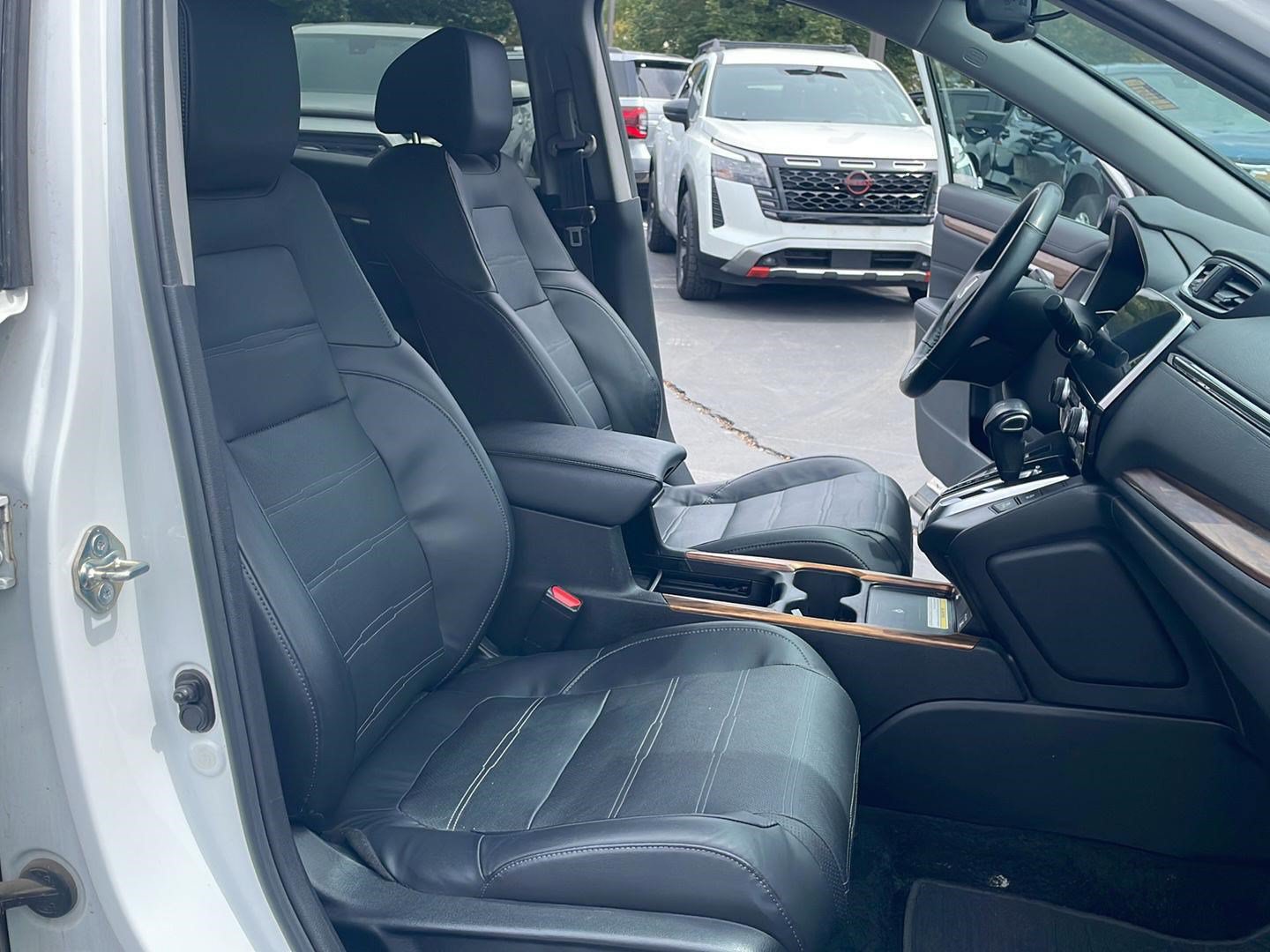 Certified 2020 Honda CR-V Touring image 17