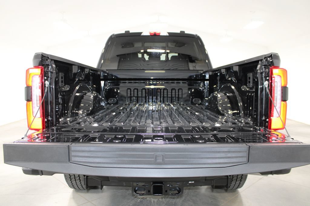 New 2026 Ford F250 Platinum AWD/4WD image 10
