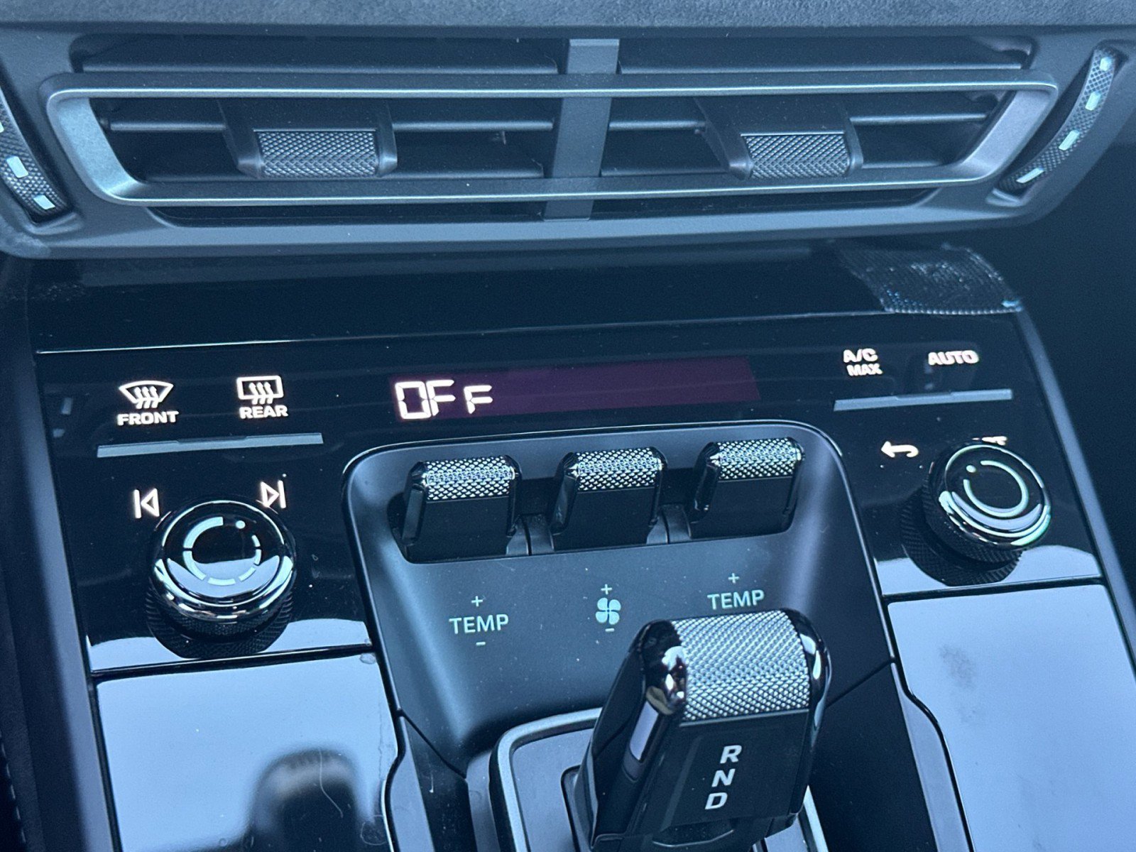 Used 2024 Porsche 911 Carrera GTS image 20