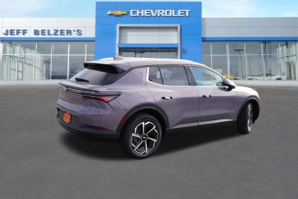 New 2026 Chevrolet Equinox EV LT AWD/4WD image 3