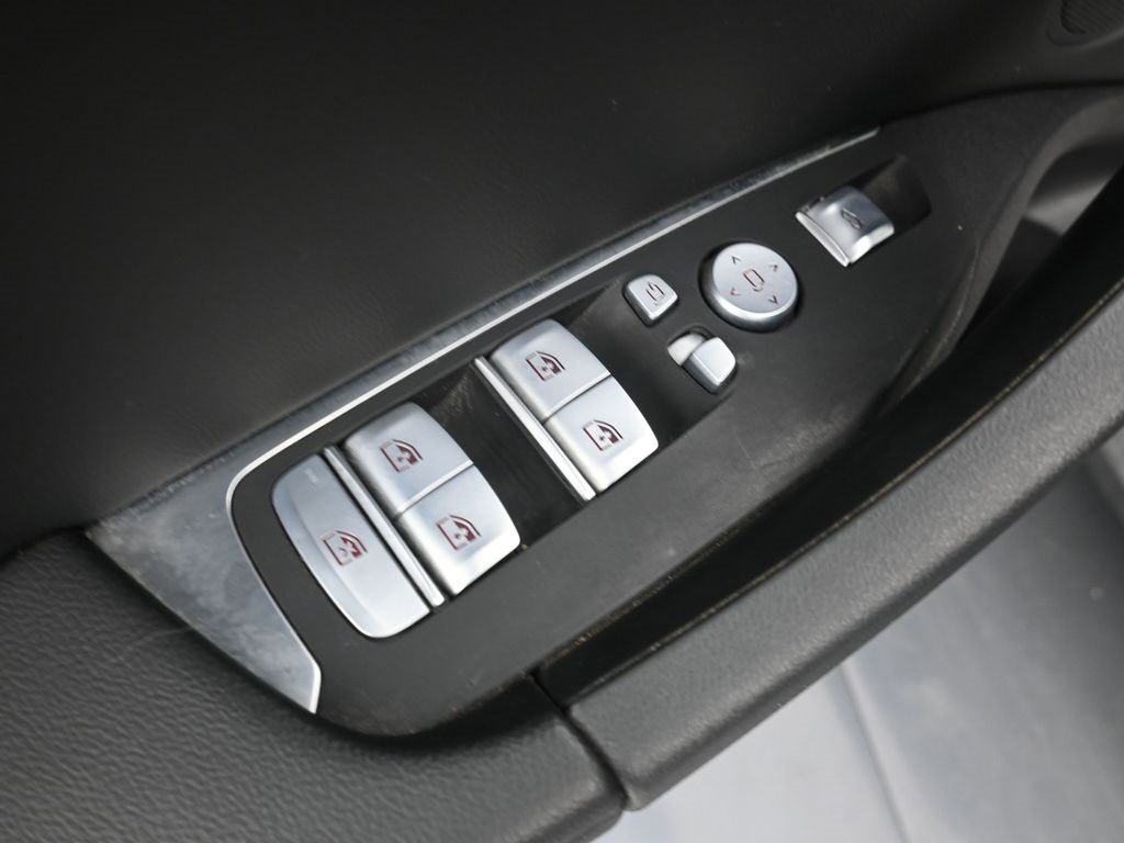 Used 2023 BMW X3 xDrive30i image 12