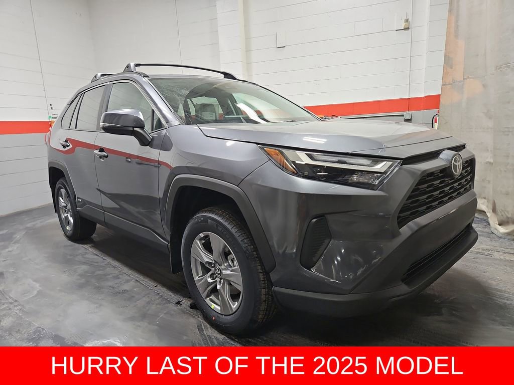 New 2025 Toyota RAV4 XLE