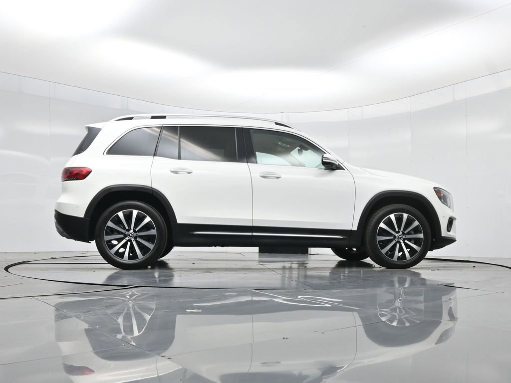 Used 2022 Mercedes-Benz GLB 250 image 39