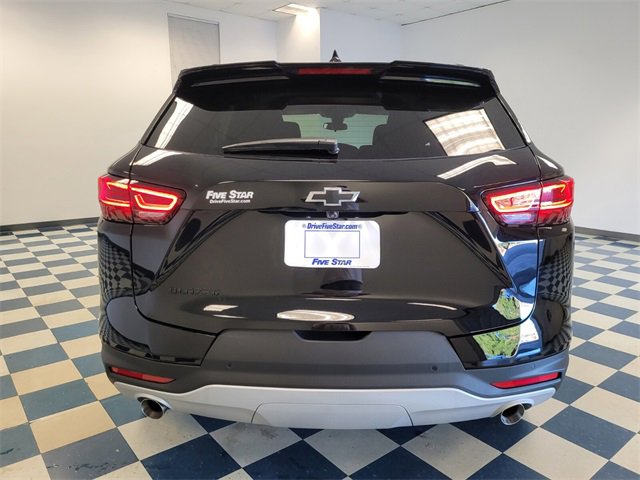 New 2025 Chevrolet Blazer LT w/ Midnight/Sport Edition image 9