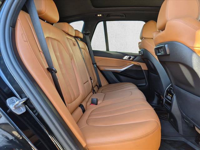 Used 2021 BMW X5 sDrive40i w/ Premium Package 2 RWD image 21
