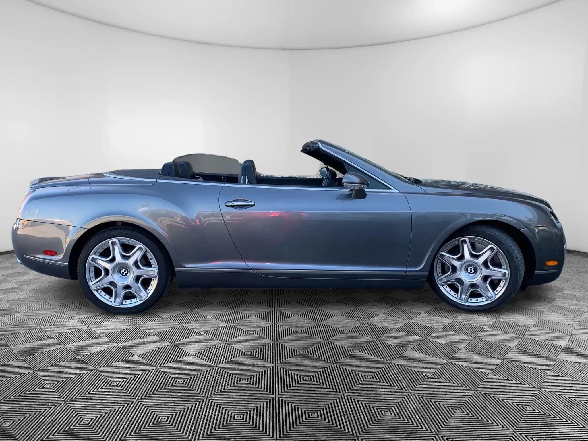 Used 2009 Bentley Continental GTC AWD/4WD image 12