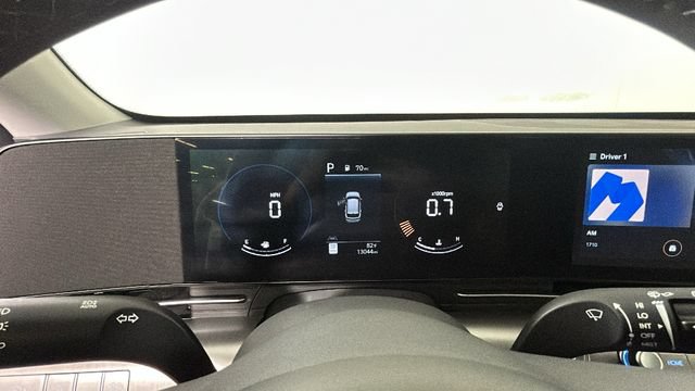 Certified 2024 Hyundai Kona SEL FWD image 17