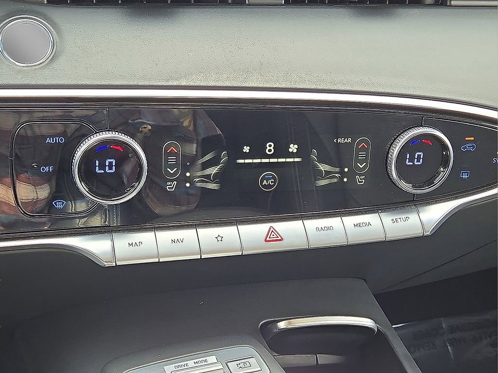 Used 2025 Genesis GV70 2.5T image 30