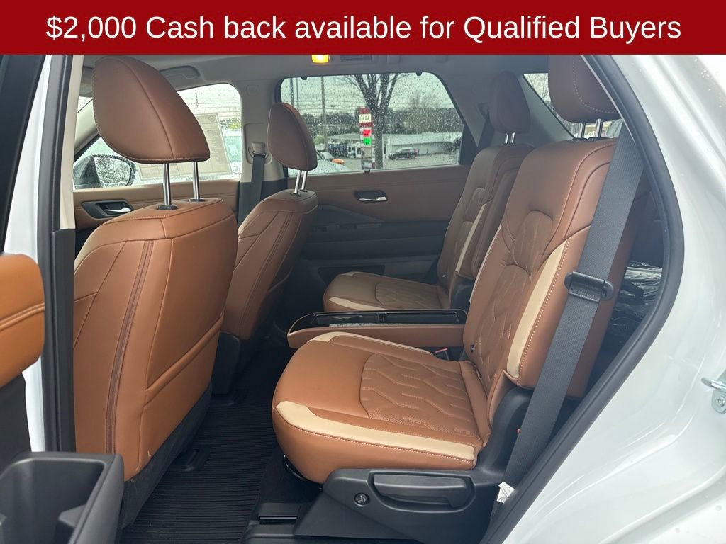 New 2026 Nissan Pathfinder Platinum image 28