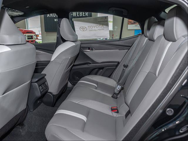 New 2026 Toyota Camry SE AWD/4WD image 18