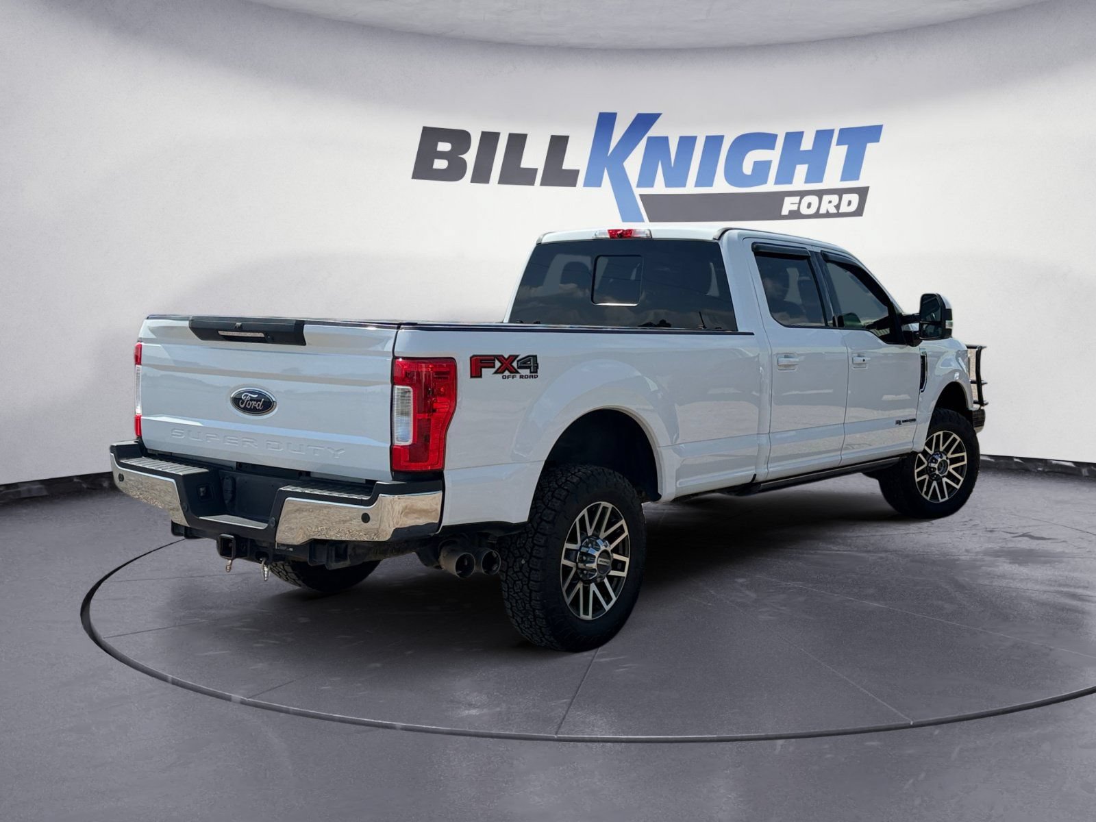 Used 2019 Ford F350 Lariat w/ Lariat Ultimate Package AWD/4WD image 5