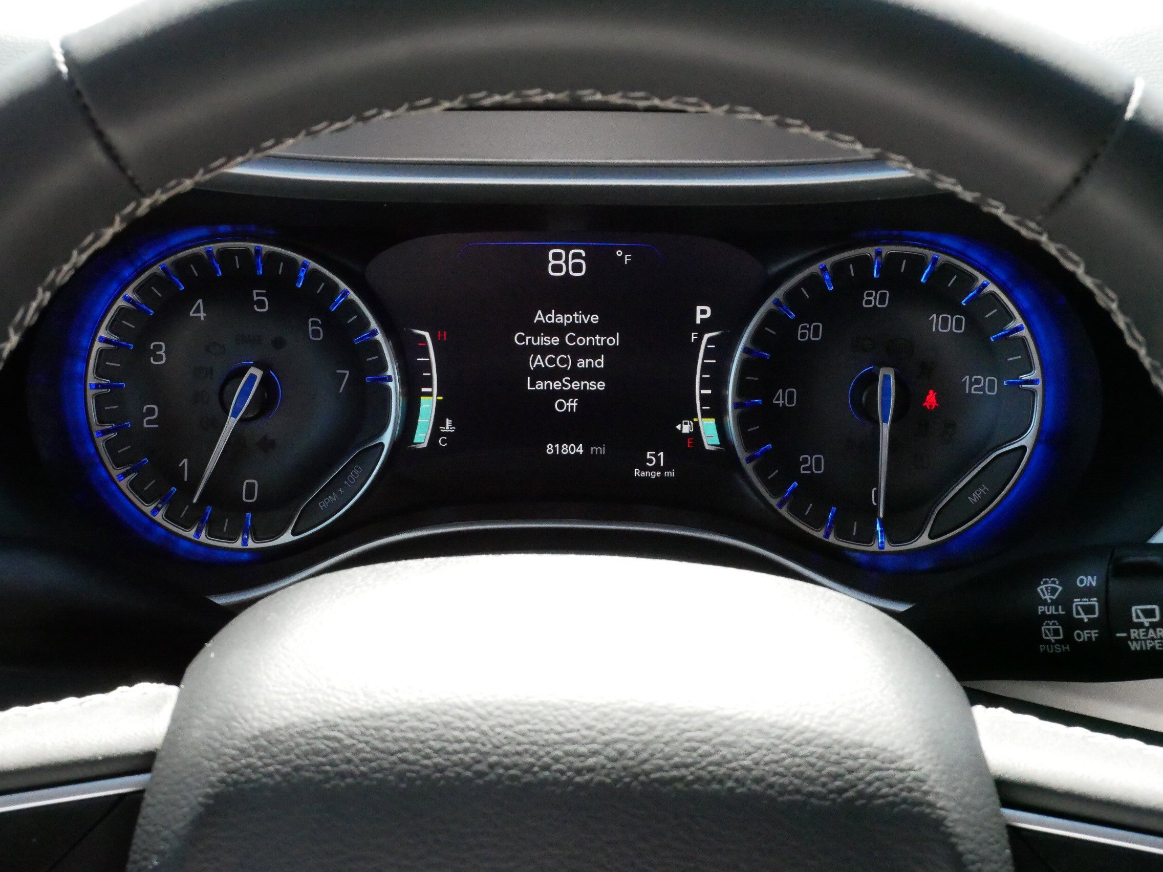 Used 2023 Chrysler Pacifica Touring-L FWD image 21