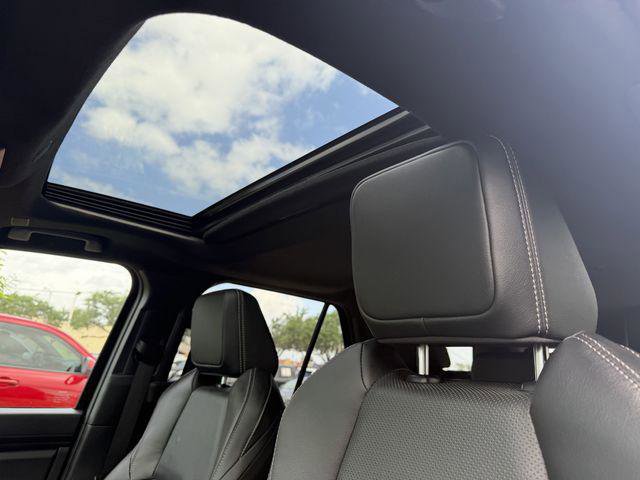 Certified 2025 Toyota 4Runner TRD Off-Road Premium w/ Tow Technology Package image 21