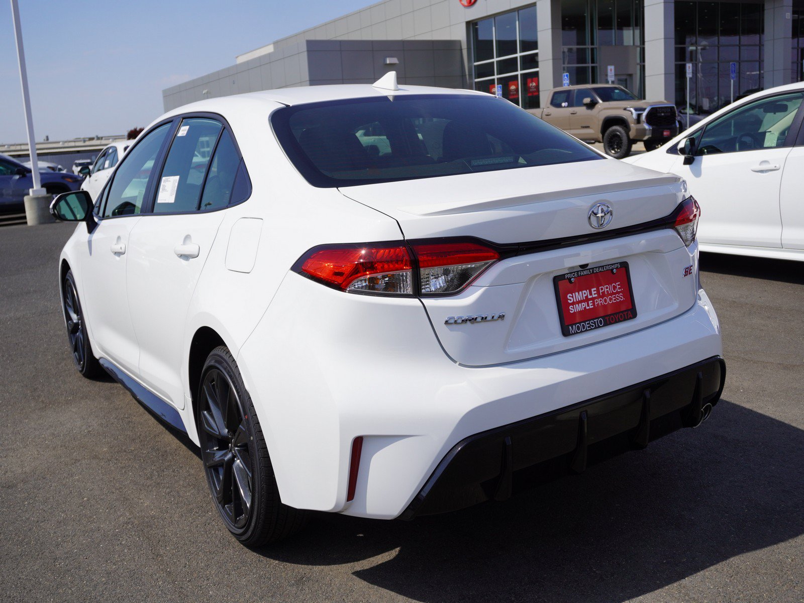 New 2027 Toyota Corolla SE FWD image 8