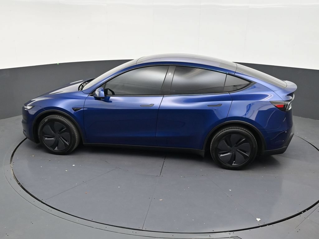 Used 2026 Tesla Model Y AWD image 13