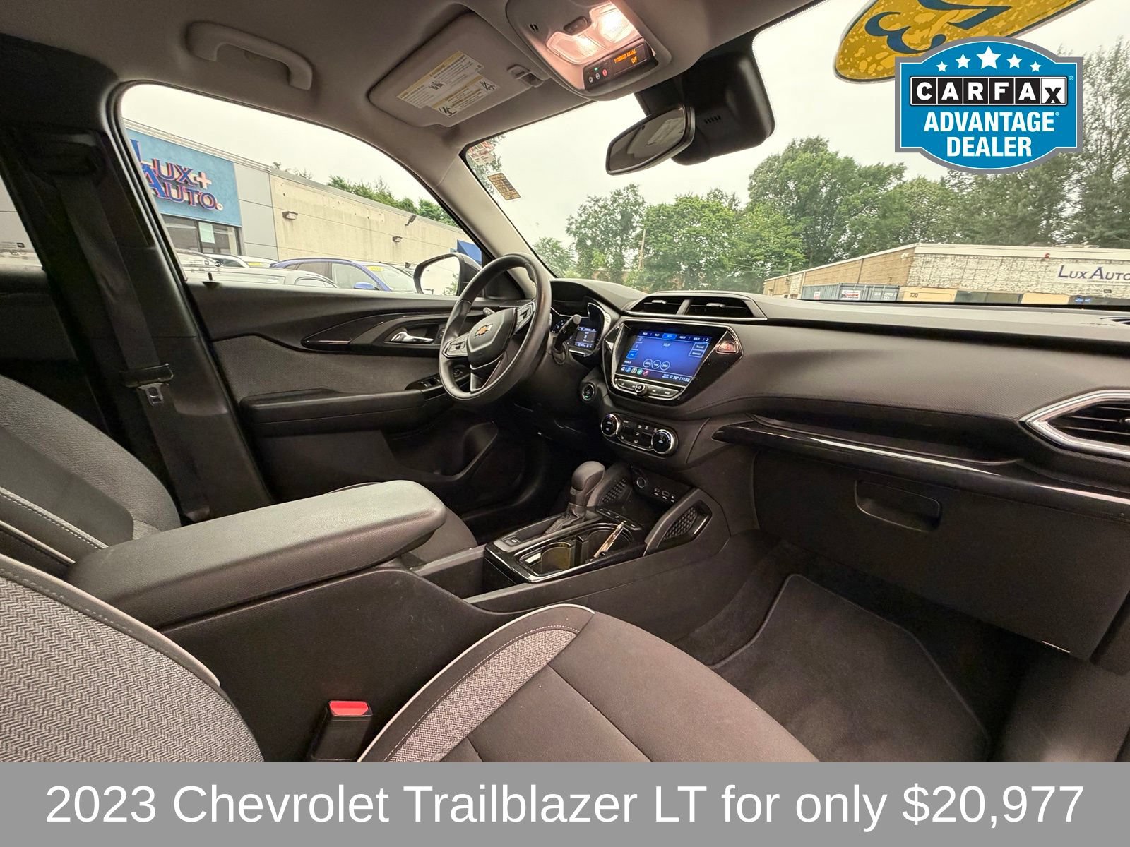 Used 2023 Chevrolet TrailBlazer LT w/ Convenience Package AWD/4WD image 13
