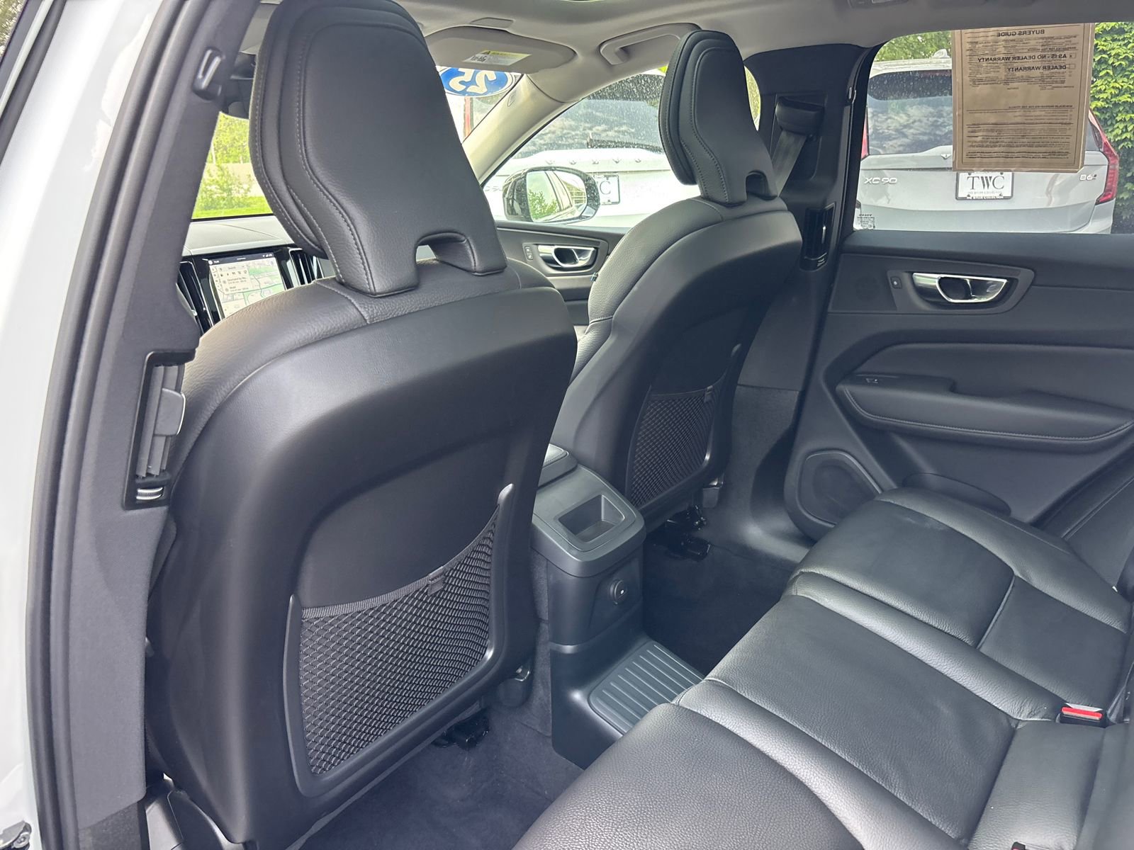 Used 2025 Volvo XC60 T8 Plus w/ Protection Package Premier AWD/4WD image 26