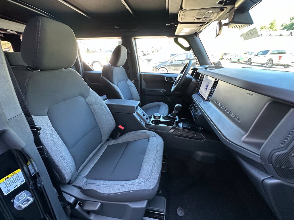 New 2026 Ford Bronco 4-Door AWD/4WD image 21