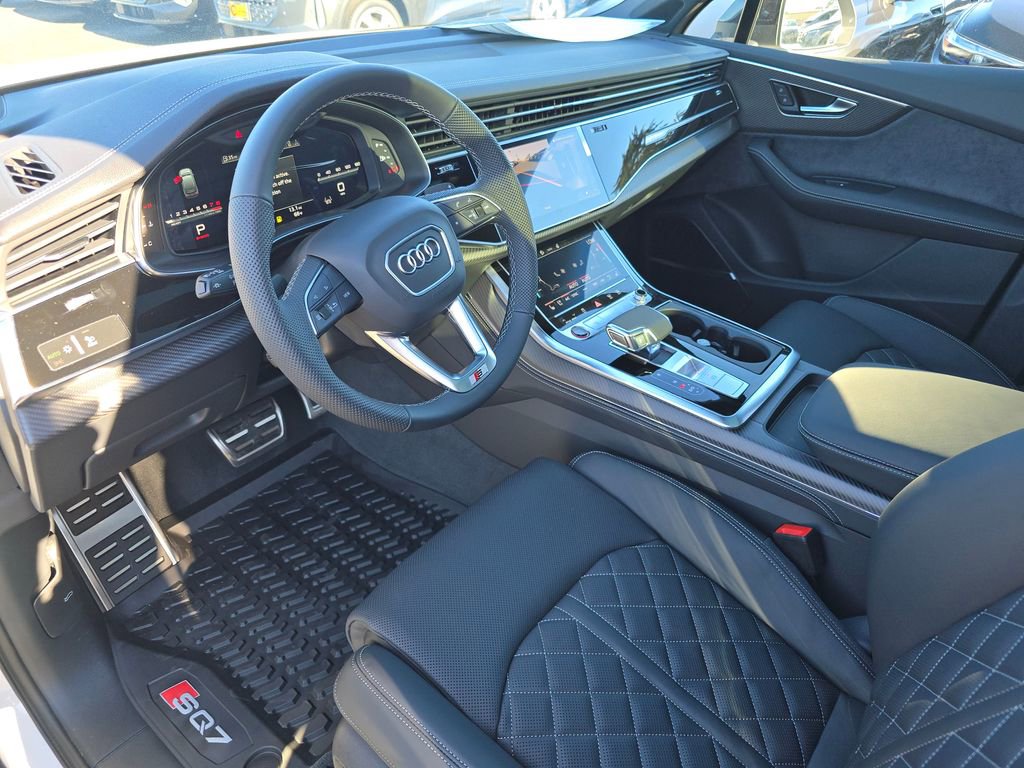 New 2026 Audi SQ7 Premium Plus AWD/4WD image 13