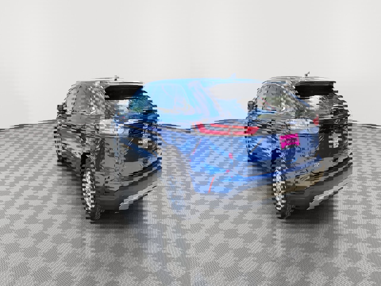 Used 2023 Ford Edge SEL image 6