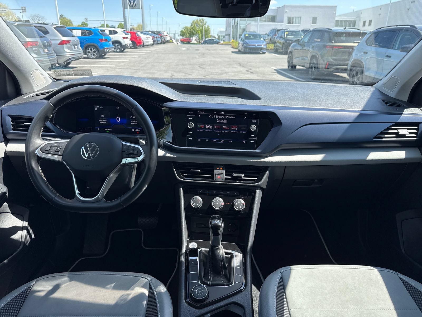 Certified 2023 Volkswagen Taos SE AWD/4WD image 13