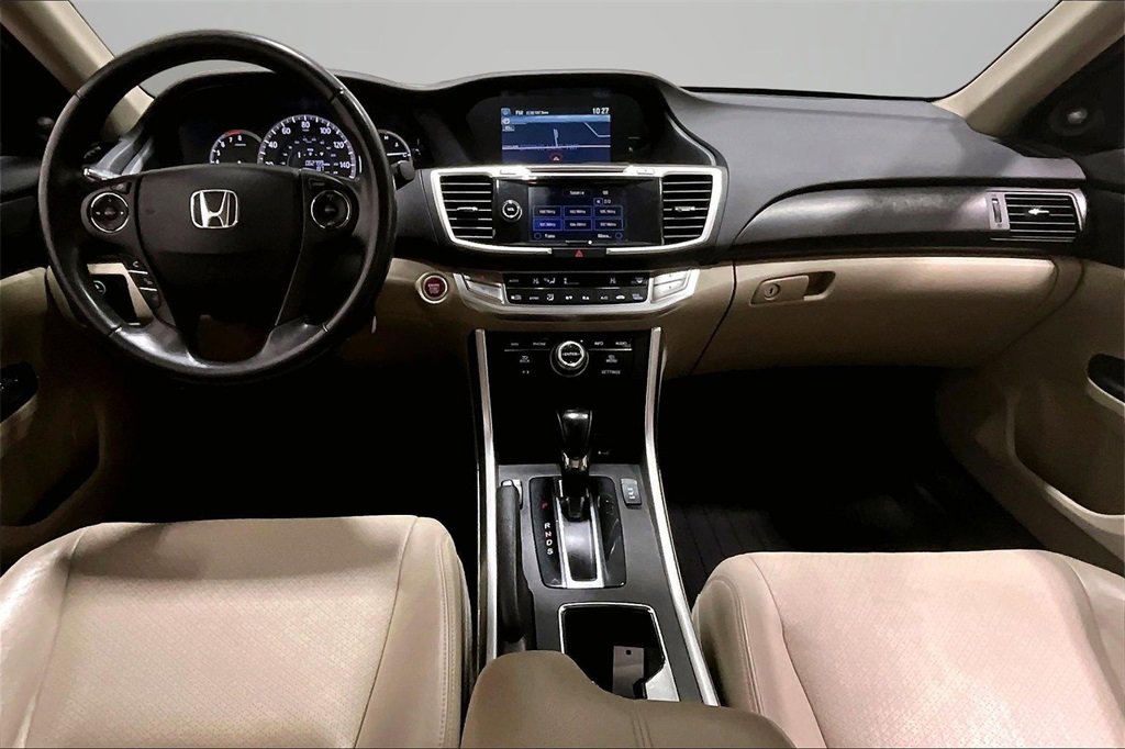 Used 2014 Honda Accord Touring image 7