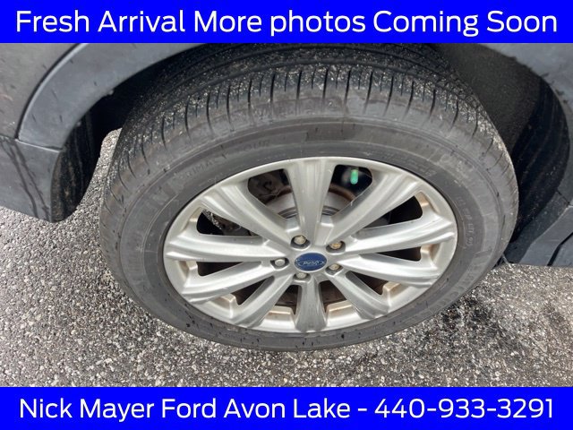 Used 2017 Ford Escape Titanium FWD image 12