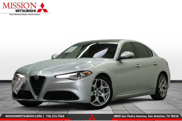 Used 2021 Alfa Romeo Giulia Ti RWD image 1