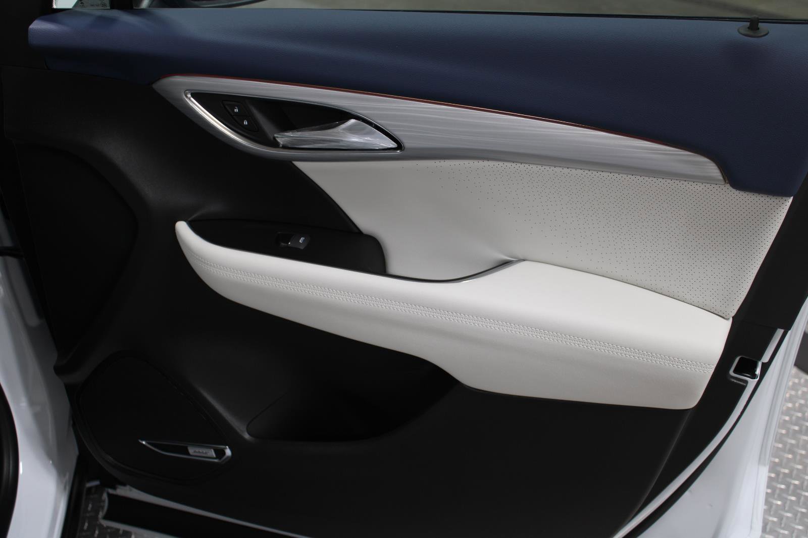 New 2026 Buick Envision Avenir image 19