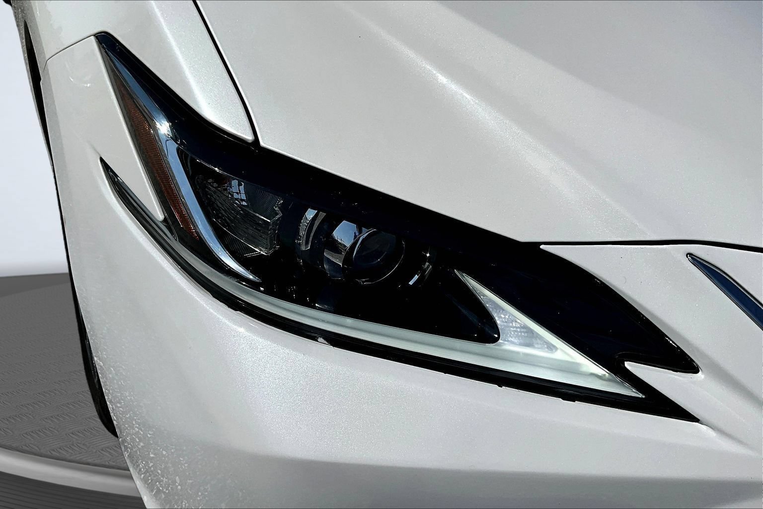 Used 2019 Lexus ES 350 w/ Accessory Package 2 FWD image 30